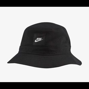 NWT Nike Bucket Hat
